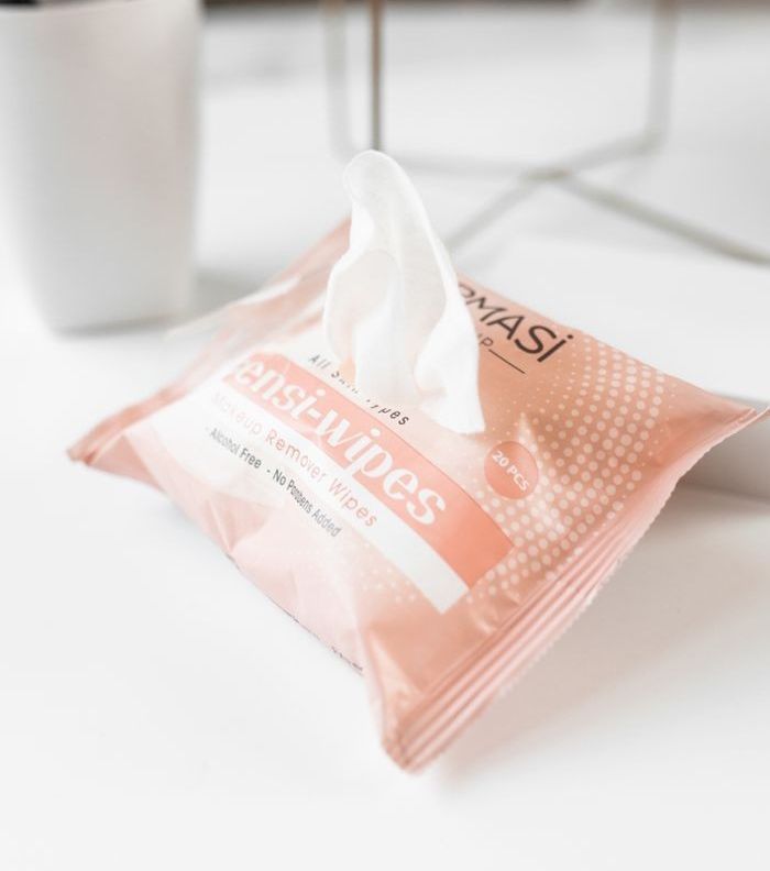 Toallitas Desmaquillantes Sensi-Wipes Dermatológicamente probadas.