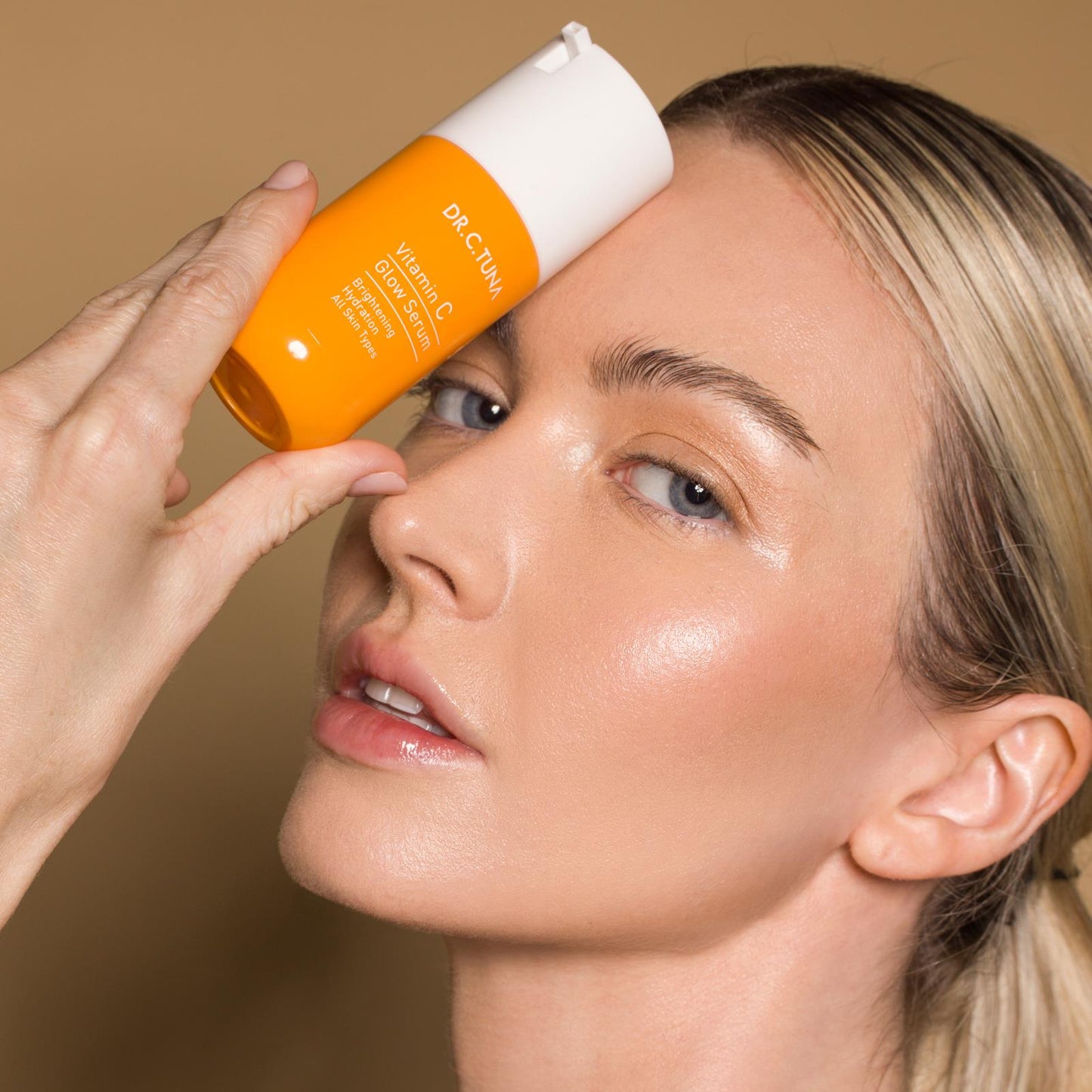 Dr. C. Tuna Vitamina C Glow Serum